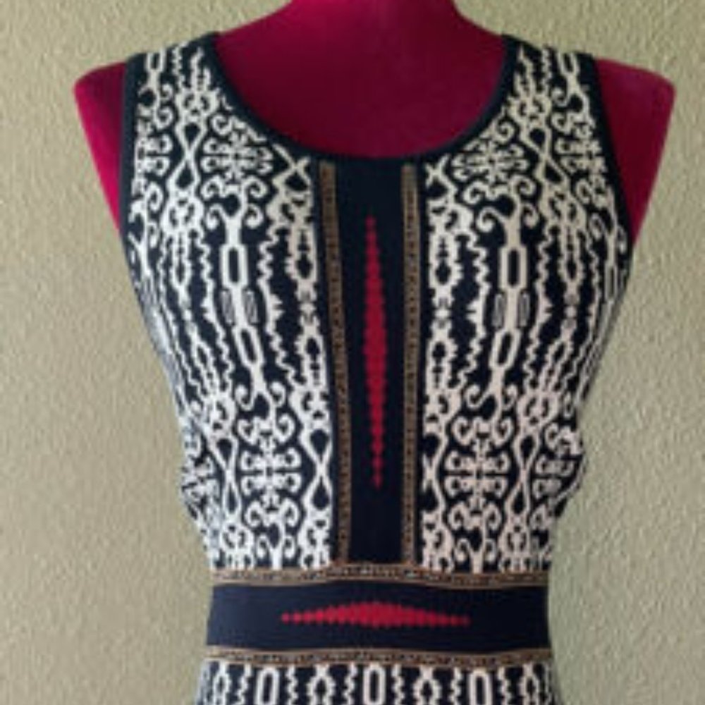 Carmen Marc Valvo Body Con Sweater Dress Size Small